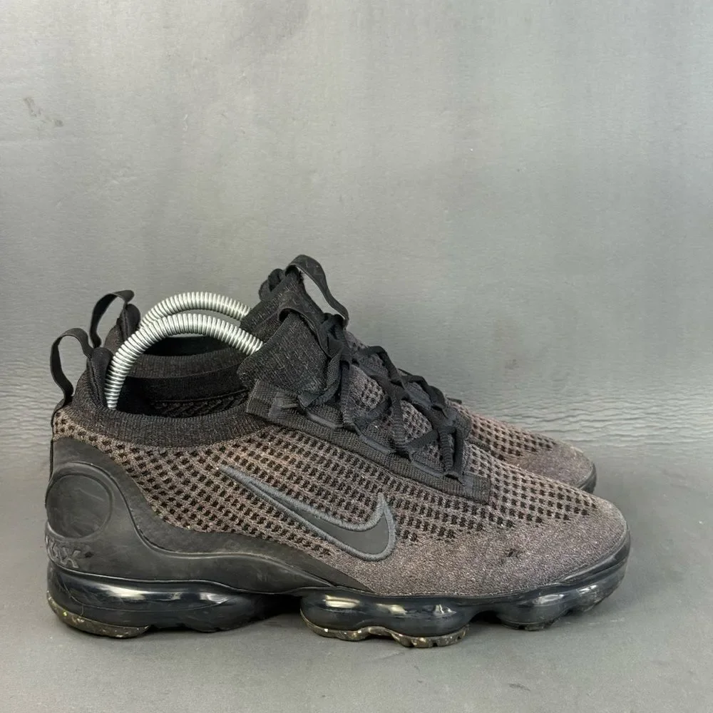 Nike Air VaporMax Flyknit  Black Anthracite  Shoes womens size 8.5 (Y6.5)